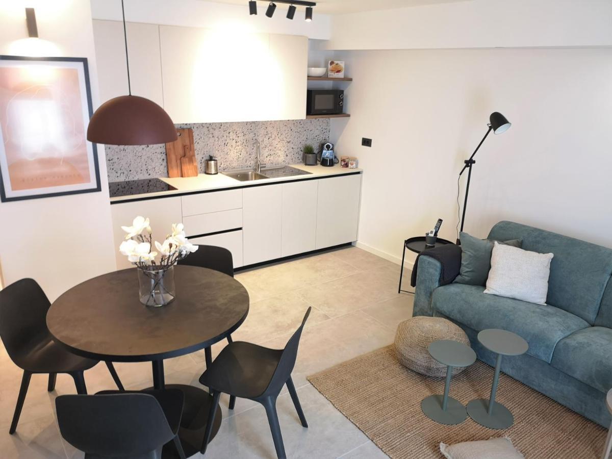 Modern And Cozy Apartments Salt & Pepper In Heart Of โรวีน ภายนอก รูปภาพ