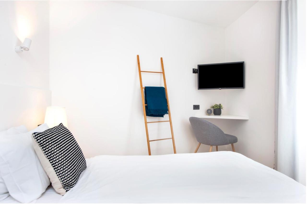 Modern And Cozy Apartments Salt & Pepper In Heart Of โรวีน ภายนอก รูปภาพ