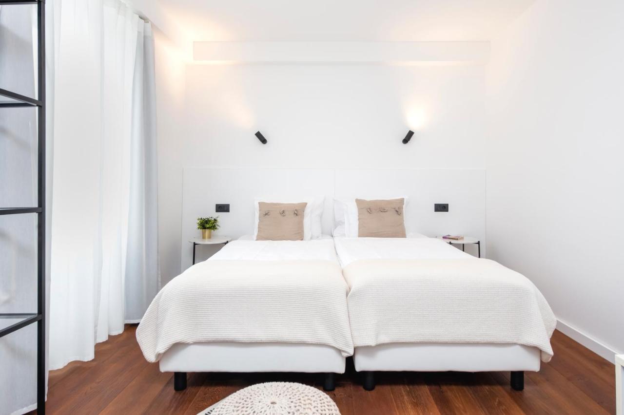 Modern And Cozy Apartments Salt & Pepper In Heart Of โรวีน ภายนอก รูปภาพ